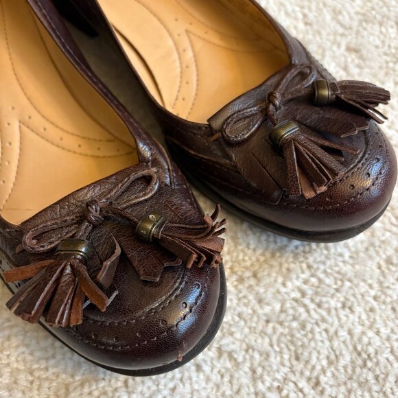 Naturalizer Leather Tassel Loafers Vintage-Classic Comfort Slip-On Heels (Brown) - Picture 3 of 8